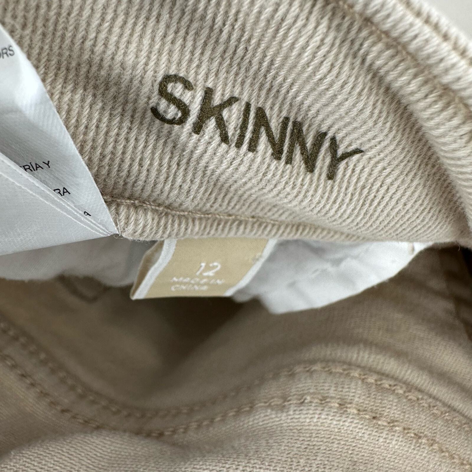 Michael Kors Size 12 Jeans White Light Wash Skinny Fit Denim Button thumbnail 5