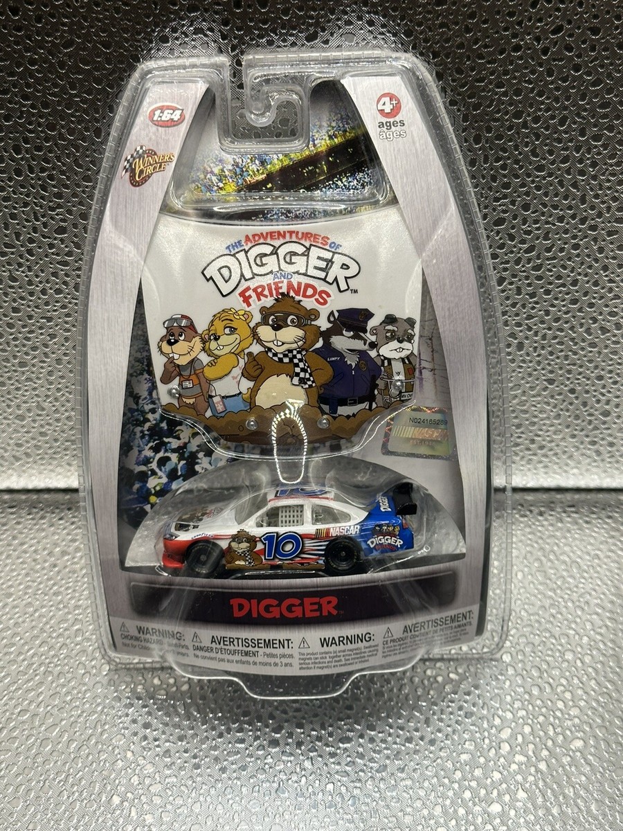 2010 NASCAR Digger & Friends w/ Hood 1:64 scale car WC
