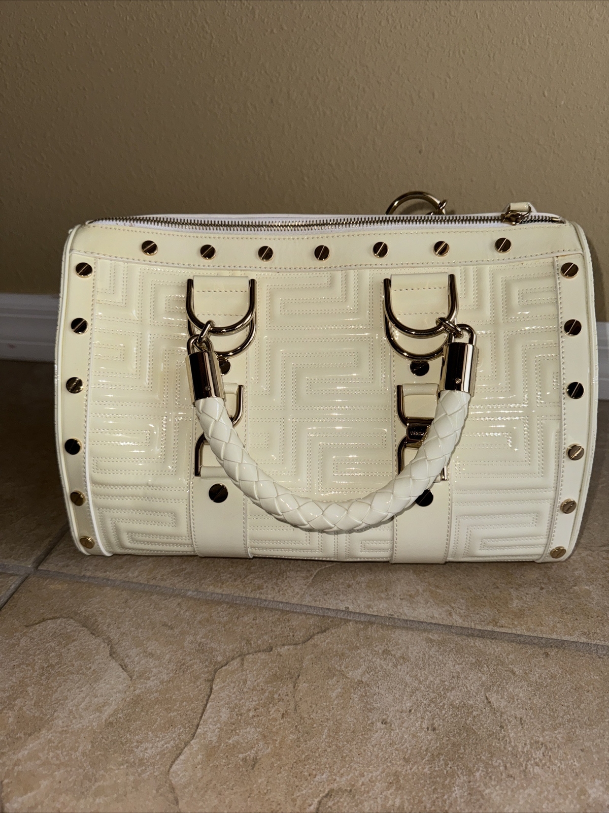 Authentic Gianni Versace Ivory Quilted Patent Leather “Snap Out Of It” Bag image 8