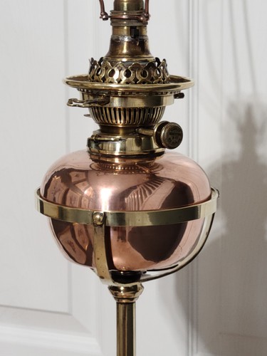 Victorian Hinks Benetfink Brass and Copper Telescopic Oil Floor Lamp (Converted) - Picture 13 of 24
