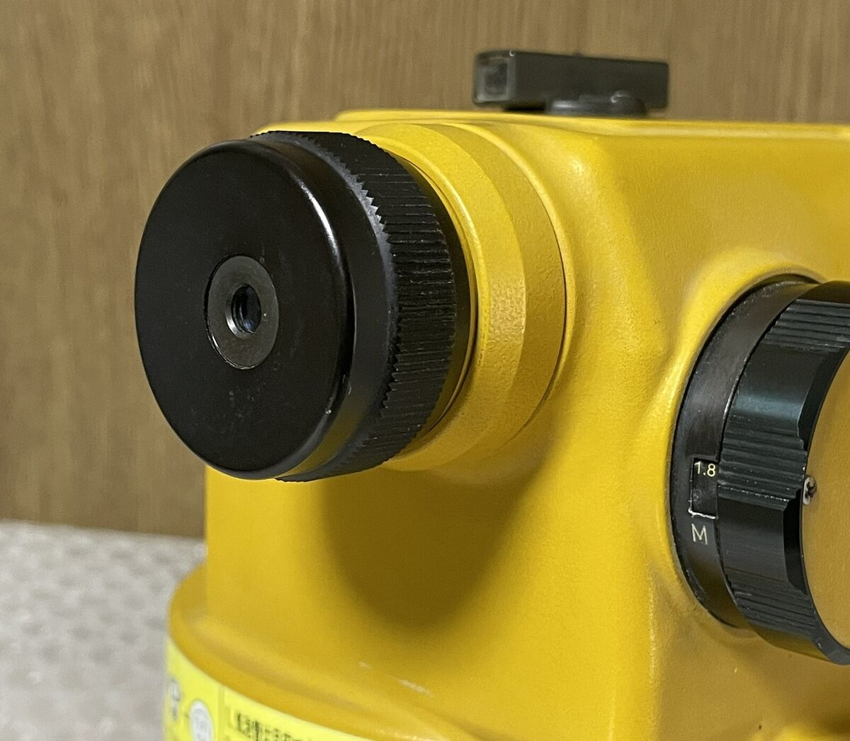 Auto Level TOPCON AT-M3 Survey Instrument Minimum Focusing Auto Level TOPCON AT-M3 Survey Instrument Minimum Focusing