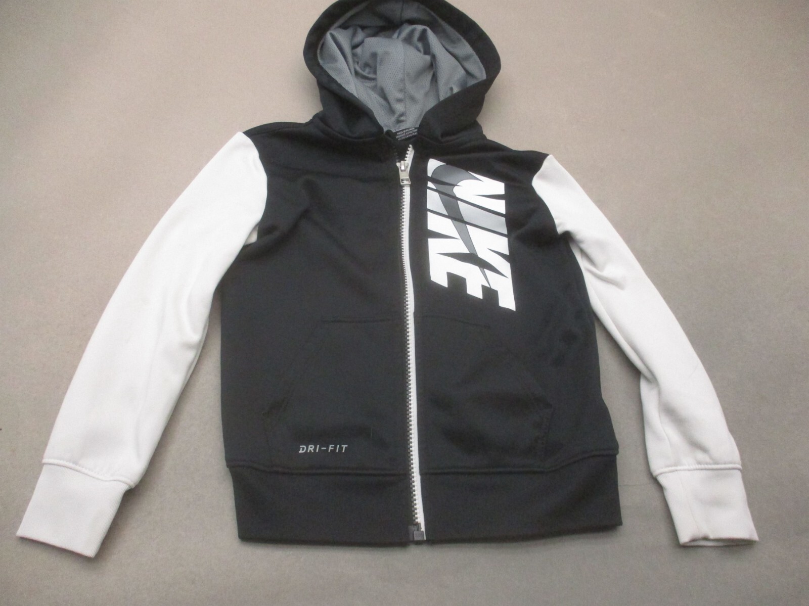 Picture 1 of 7