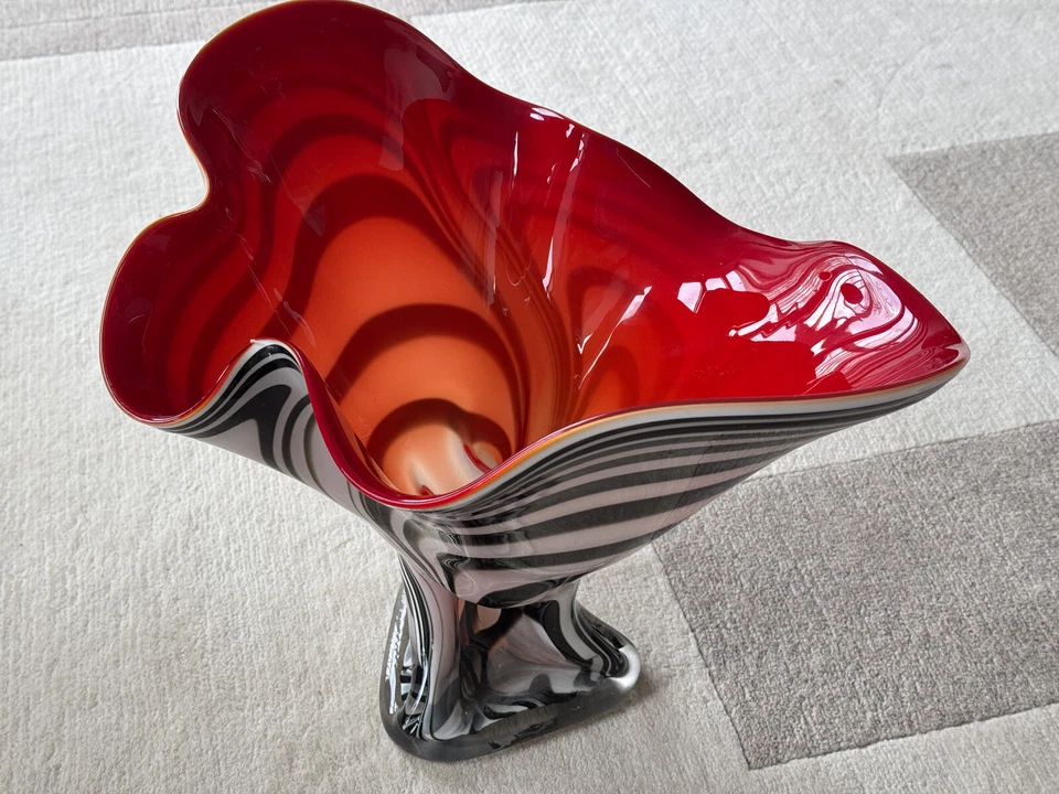 Glasvase Zebra rote Blüte - Loranto