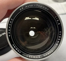 Topcon RE Auto Topcor 25mm f/3.5  Super clean Optic's are EXCELLENT. US seller