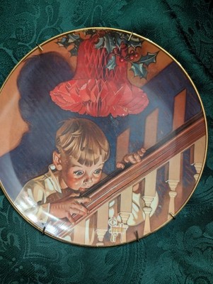 Ridgewood Collector Plate Christmas Surprise 1976 Limited Edition Fine China