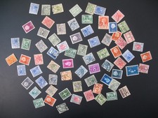 Lot de 70 timbres, NEDERLAND PAYS-BAS timbre perforé, Stamp Perfin, TBE, à Voir