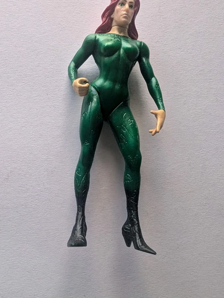 Batman 1997 Kenner Poison Ivy Action Figur Vintage DC Comics - Bild 4 von 4