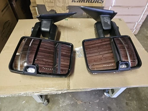 Used 2002-2009 Dodge Ram Tow Mirrors Power Heated Puddle Lamp Reverse Light LED