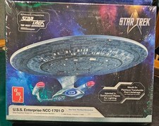 Star Trek TNG USS Enterprise NCC-1701 D - Plastic Model Kit 1/1400 (AMT) NRFB