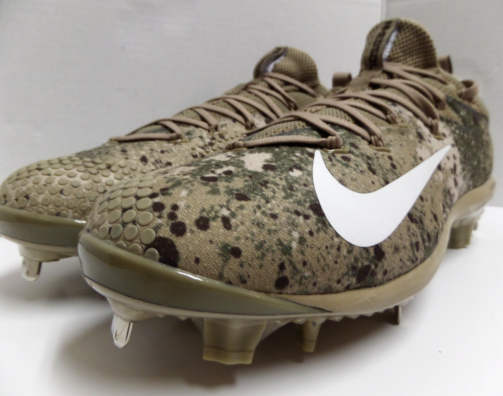 nike men's lunar vapor ultrafly elite metal baseball cleats