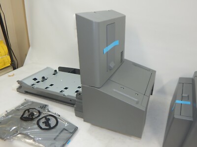 Finisseur Lexmark 47B1103 Avec Perforateur - Pour Imprimantes C790 Et X790 - Boîte Ouverte