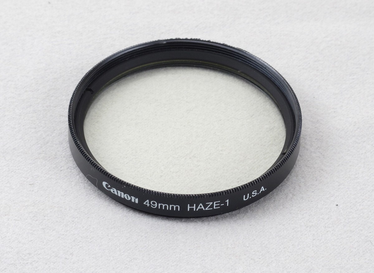 美品 AE-1 PROGRAM + FL50mm F1.8 + フィルター 美品 AE-1 PROGRAM + FL50mm F1.8 + フィルター 美品 AE-1 PROGRAM