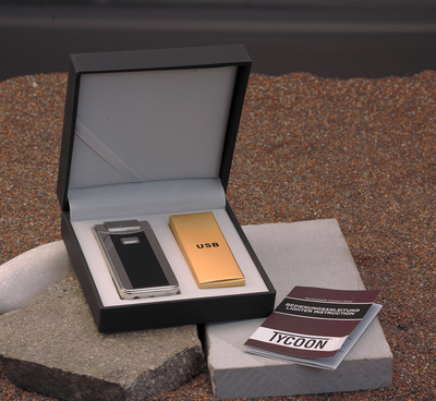 Tycoon Arc Lighter Lichtbogen USB Feuerzeug elektrisch  - chrom black 