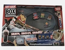 Tony Hawk Box Boarders Super Pack Skateboarding Kidney Bowl Ramps with Skaters 