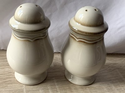 VTG Noritake Festival Salt & Pepper 2pc Set 4.5  Retired 1980 s Design Japan HTF