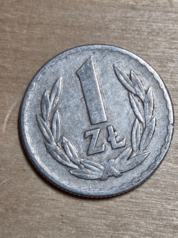 Poland 1 Zloty coin, 1966. Y# 49.1, aluminum. The White Eagle coat of arms.