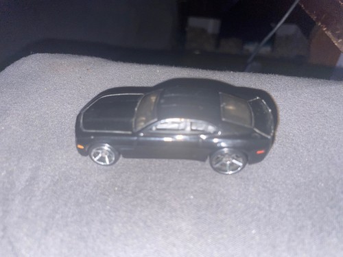 Hot Wheels Chevrolet Camaro Concept schwarz
