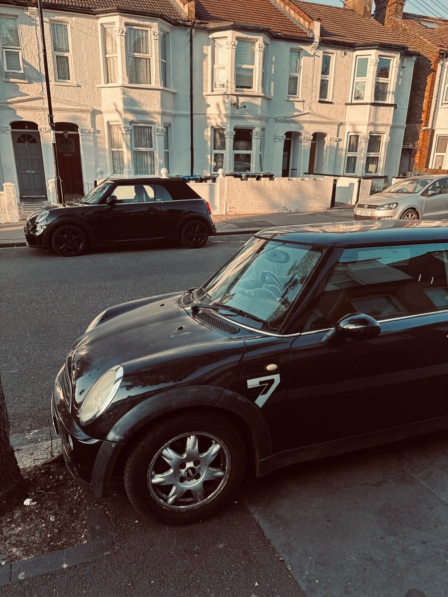 Mini Hatch One Seven 2006