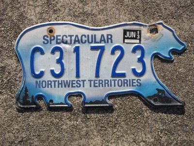2013 NorthWest Territories Bear License Plate Aurora Borealis NWT Canada C31723