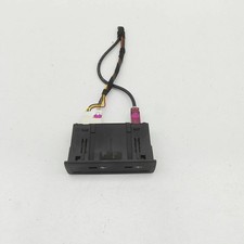 MERCEDES-BENZ E W213 USB A2478204002 2.0 Diesel / Strom 143 kW 35827890 MERCEDES-BENZ E W213 USB A2478204002 2.0 Diesel / Strom 143 kW 35827890