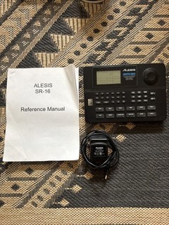 Alesis SR16 Digital Drum Machine