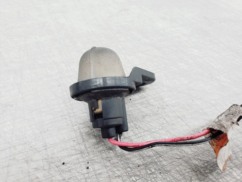 92-95 97 YJ TJ Jeep Wrangler interior tablero luz de cortesía con tapa de lente 1 pieza Foto 4 de 4