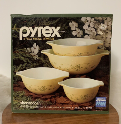 SEALED BOX - Pyrex Shenandoah 440-80 Cinderella Bowl Set (4 pc set