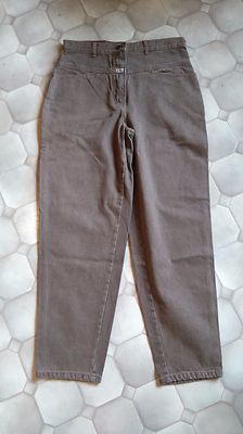  Braune John F. Gee Hose mit Etikett Gr. 44