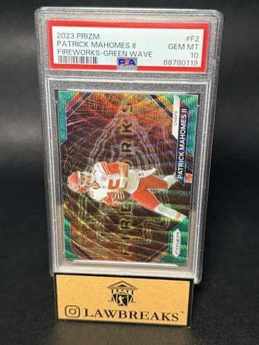 2023 PRIZM FIREWORKS GREEN WAVE - PATRICK MAHOMES II - PSA 10