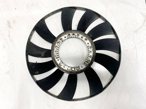 Volkswagen Passat 1999 Fan Blade 058121301b, Genuine #2302845-99