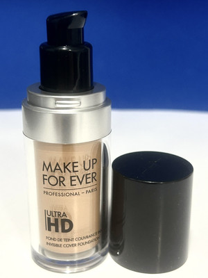 Make Up For Ever Ultra HD Invisible Cover Foundation Y375 Golden Sand