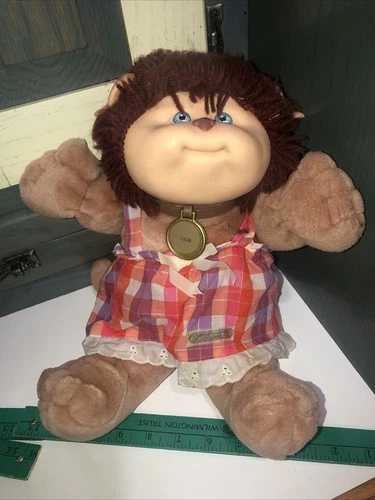 Vintage Cabbage Patch Kids Doll Koosa Dog COCDA w Collar & Tagged Outfit