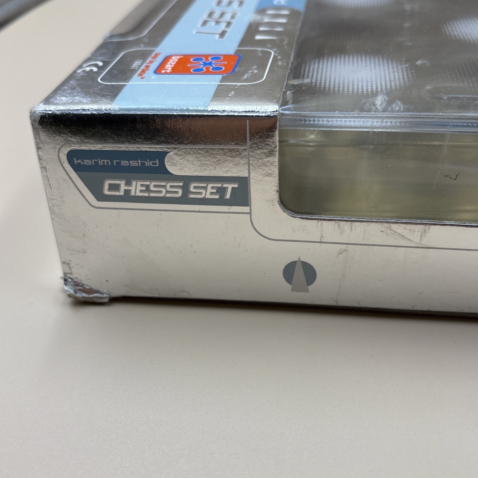 Vtg Bozart Karim Rashid 2001 Abstract  Plastic Chess Set