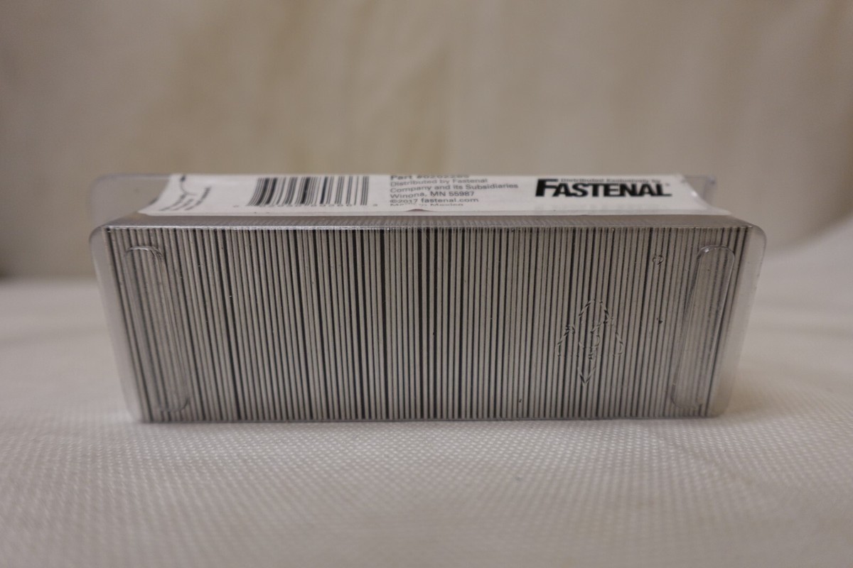 FASTENAL Rock River - #9 Standard Notched Single Edge Razor FASTENAL Rock River - #9 Standard Notched Single Edge Razor