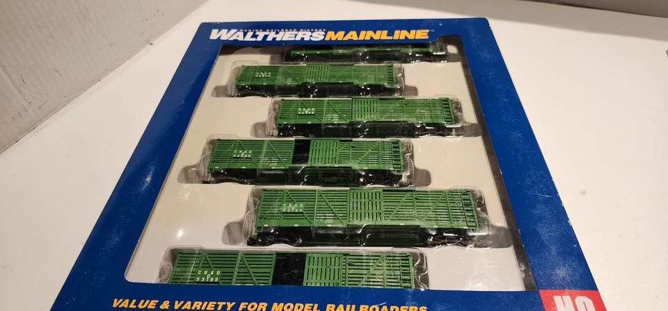 Walthers Mainline HO Scale 40' Stick Car CB&Q (6-pack) 910-54501 - Image 2 of 4
