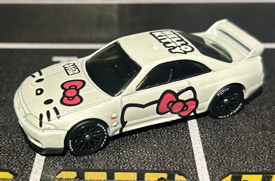 Hot Wheels Nissan Skyline R33 Hello Kitty Custom Goodyear HTF Rare Real Riders - Image 2 of 2