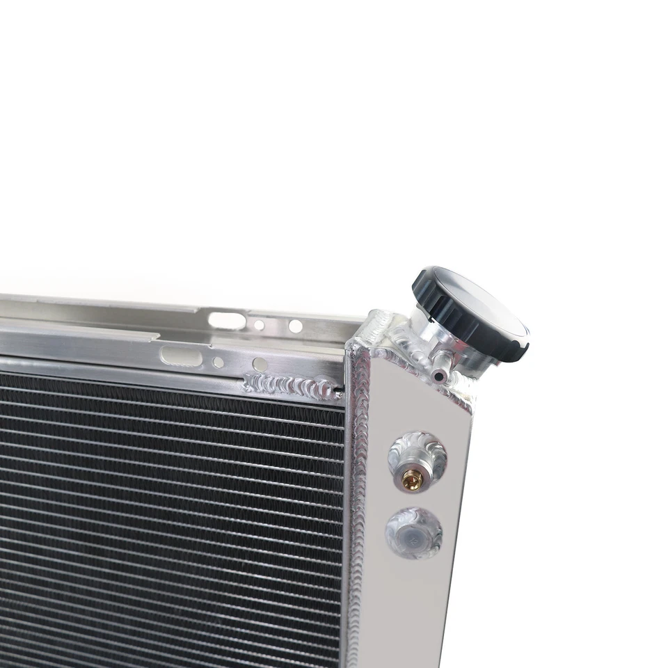 4 Row Aluminum Radiator For 82-1992 Chevy Camaro Z28,Pontiac Firebird Trans-AM Foto 4 de 4