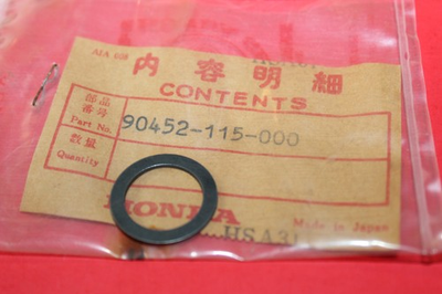 #ad #ad NOS GENUINE ORIGINAL Honda WASHER 17MM BIG RED 200 OEM # 90452 115 000 $2.95