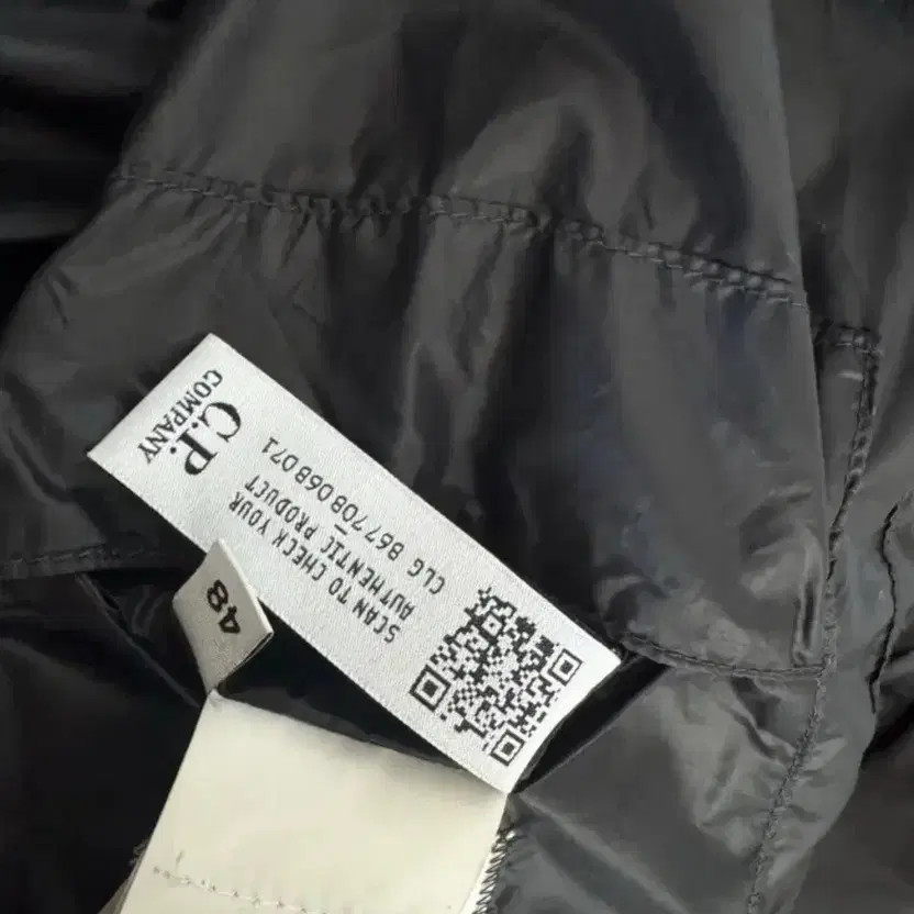 CP Company DD Shell Down Jacket Size 48 M Black thumbnail 6
