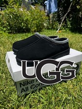 UGG - Tasman II - Genuine shearling-lined slipper - black M 10 / W11.5