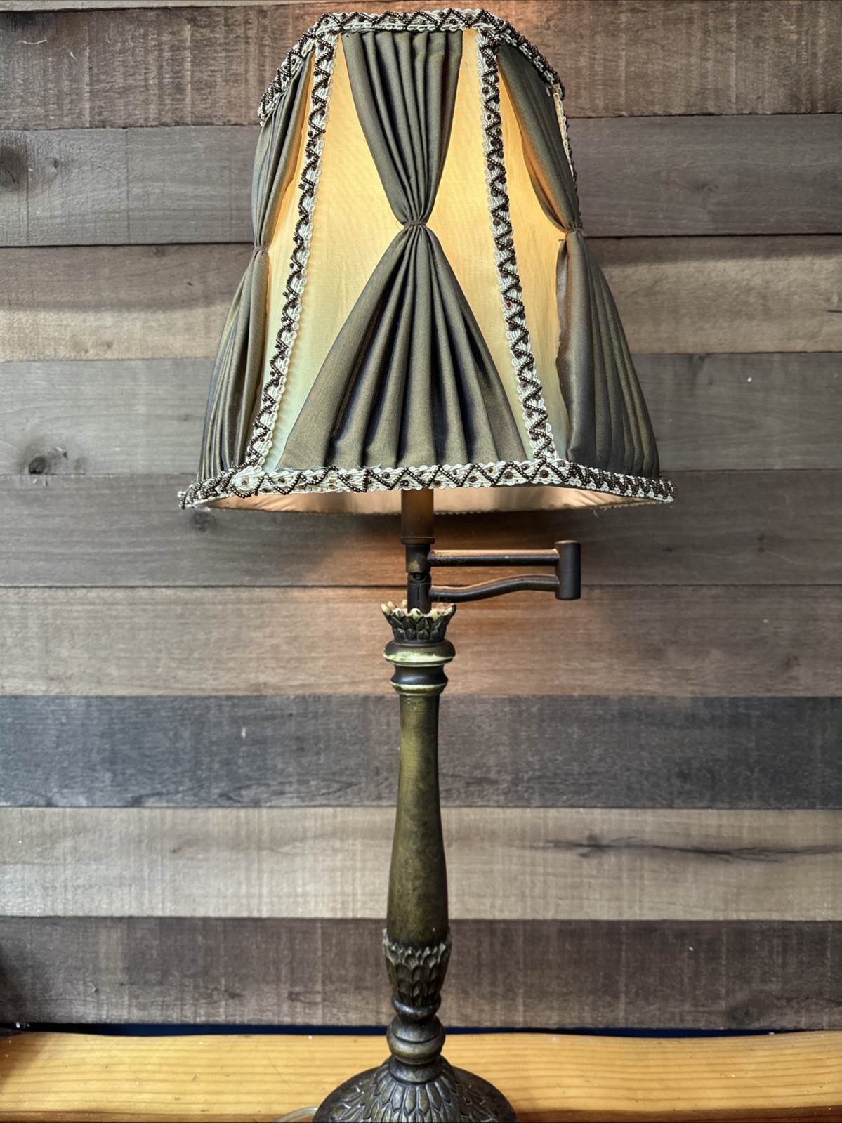 Vintage MCM Tall Table Lamp Swing Arm And Green Shade 28”