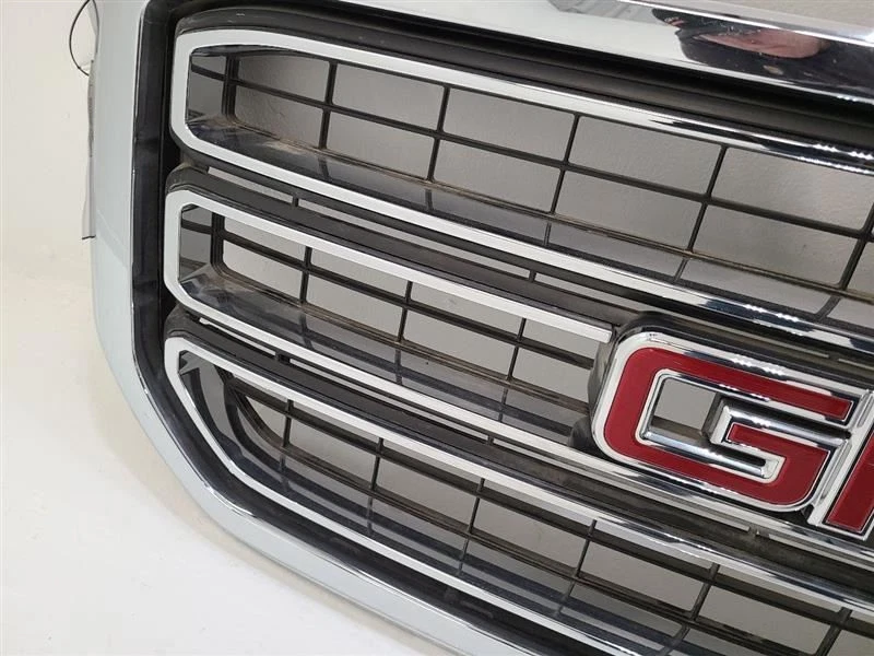 2015 2016 2017 2018 2019 2020 GMC YUKON Grille Chrome Surround SLE  - Image 3 of 4