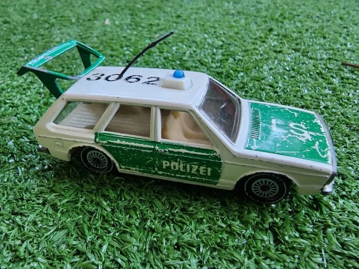 Siku VW Passat Variant Polizel 1 43 W.Germany Mint