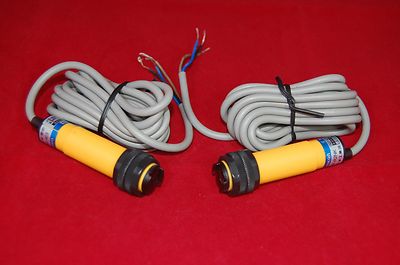 1 Pair E3F-5DN2-5L Correlation type photoelectric switch NPN NC 6-36V DC M18X1