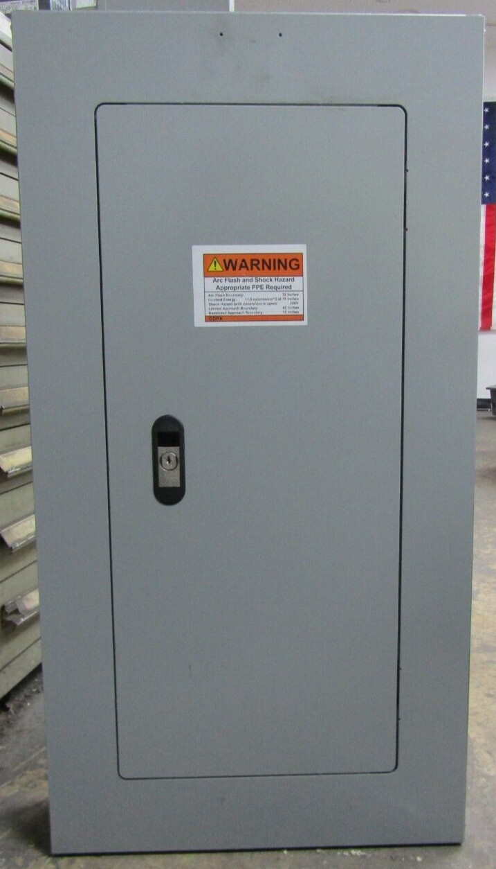 😃 SIEMENS 250 AMP MAIN LUG PANELBOARD 208Y/120 VAC 3Ø 30 CIRCUIT P1X30MC250C
