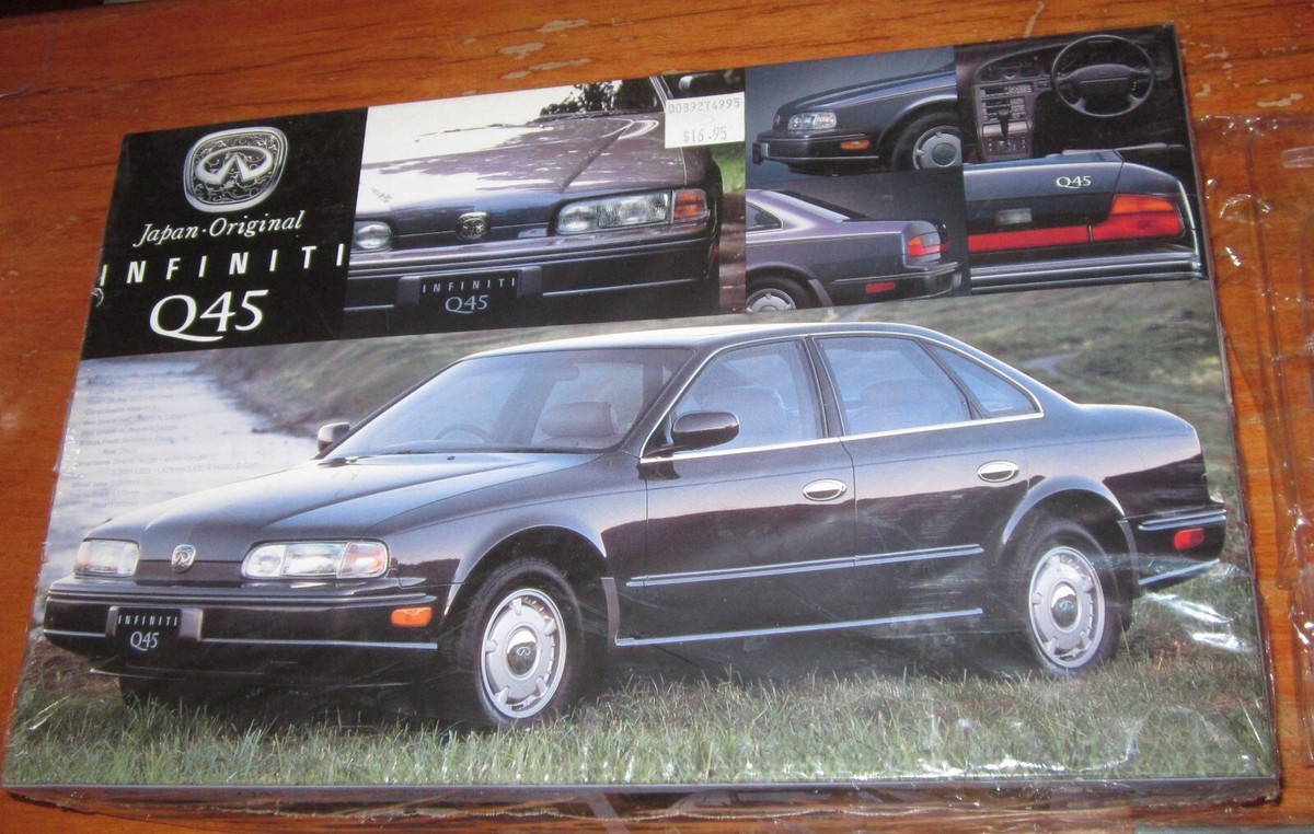 Fujimi Infiniti Q45 Kit # 03332 Japan Original 1/24 Scale Unbuilt