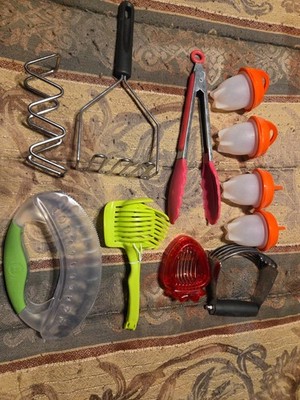 Miscellaneous Kitchen Essentials Set Of 8 Individual Tools