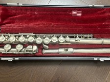 Yamaha YFL-211 Flute Silver Plated Student Model Closed Hole w/ Case Japan
