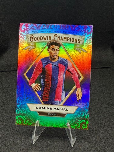 2025 Upper Deck Goodwin Champions #19 Lamine Yamal Red Rainbow