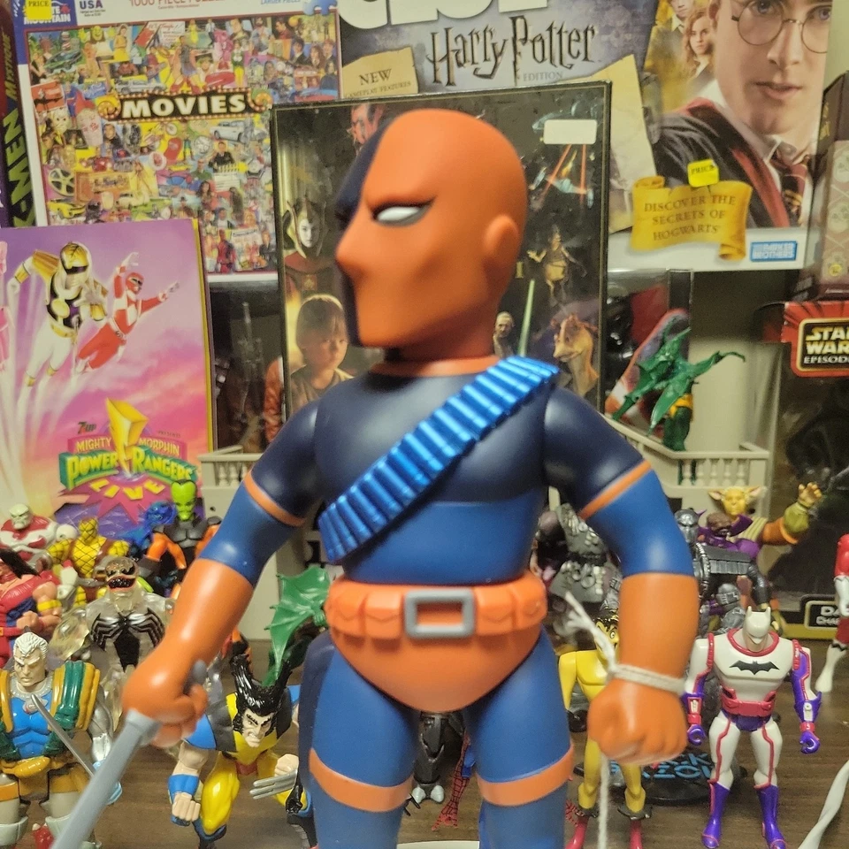 Figura Medicom DC Comics Retro Colección Sofubi Deathstroke 10" Foto 4 de 4